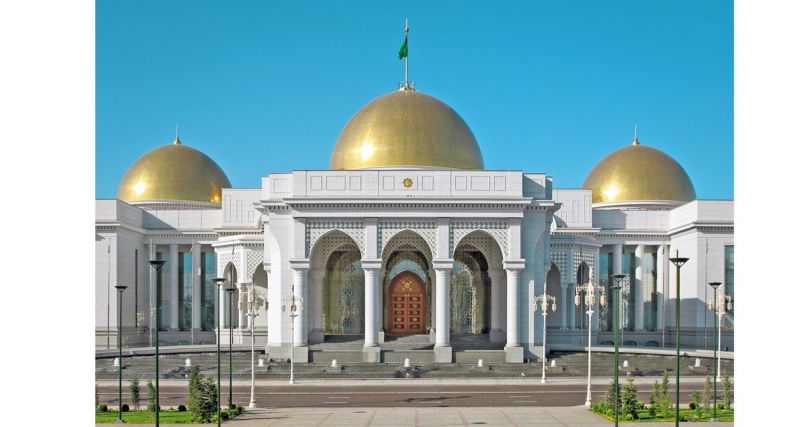 رئیس ‌جمهور ترکمنستان با مدیرعامل شرکت صنایع سنگین میتسوبیشی دیدار کرد