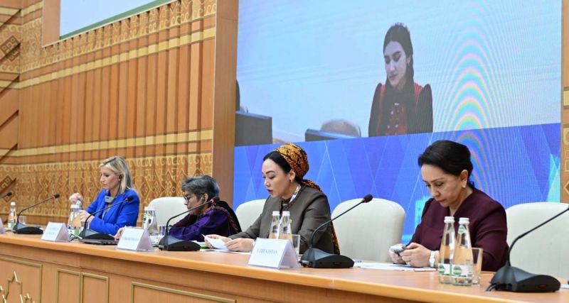 گردهمایی رهبران زن در ترکمنستان، تأکید بر نقش محوری زنان در توسعه پایدار کشورهای محصور در خشکی