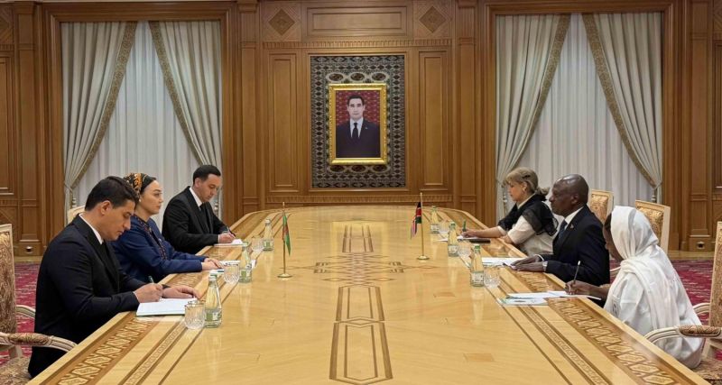 رئیس مجلس ترکمنستان استوارنامه سفیر جدید جمهوری کنیا را پذیرفت