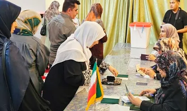 شهروندان ایرانی در ترکمنستان در دور دوم انتخابات شرکت کردند