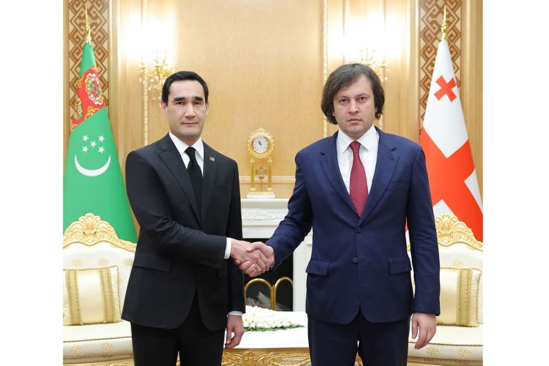 گفتگوی رئیس جمهور ترکمنستان و نخست وزیر گرجستان